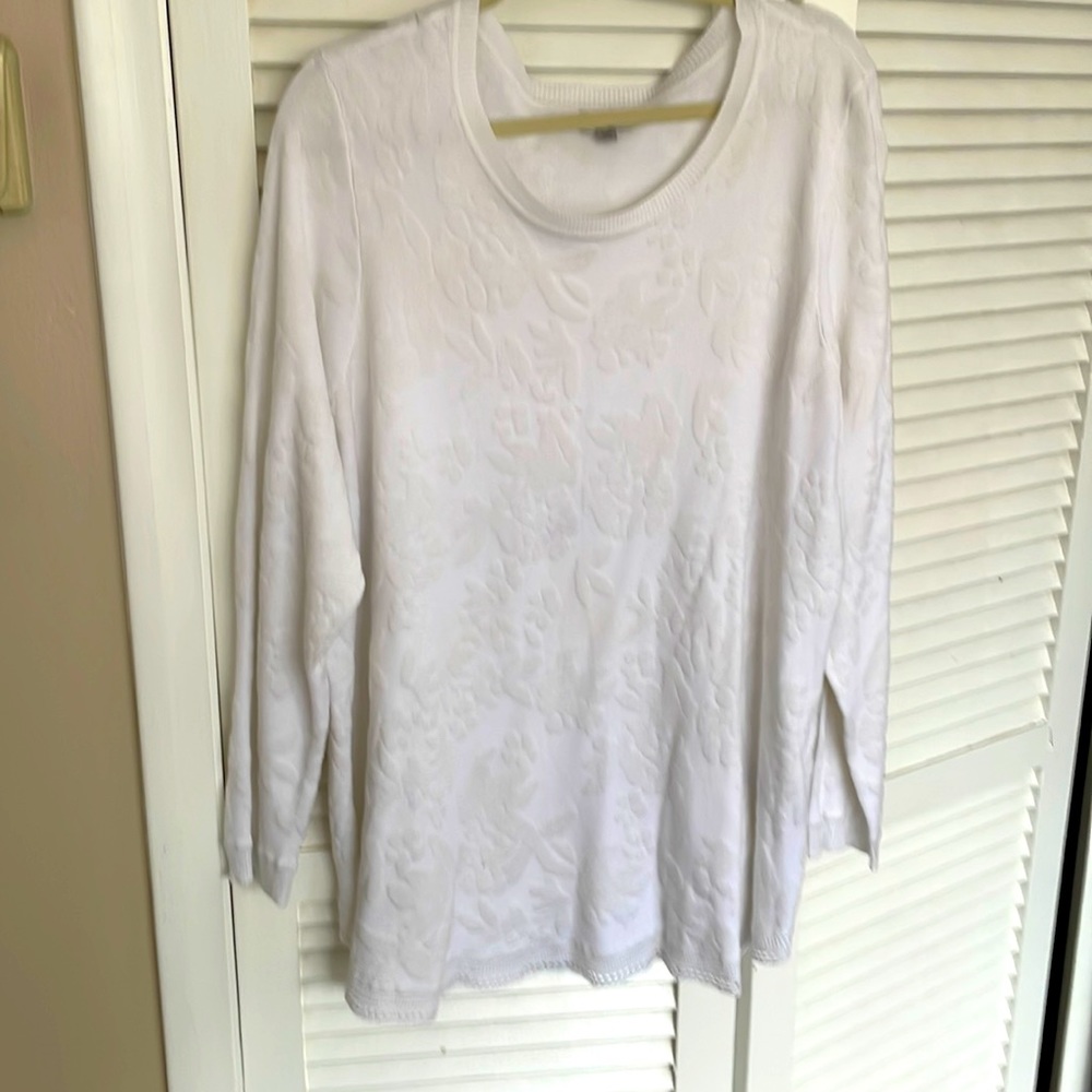 Avenue white sweater